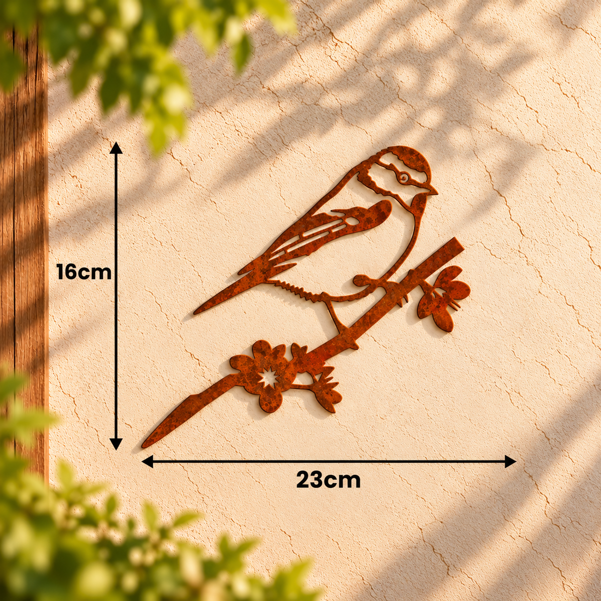 Afmetingen van metalen pimpelmees tuindecoratie van cortenstaal, 23 cm breed en 16 cm hoog